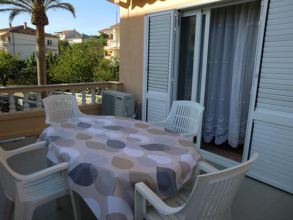 Guest House Sandra Rab Town Room photo