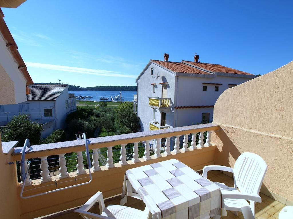 Guest House Sandra Rab Town Room photo